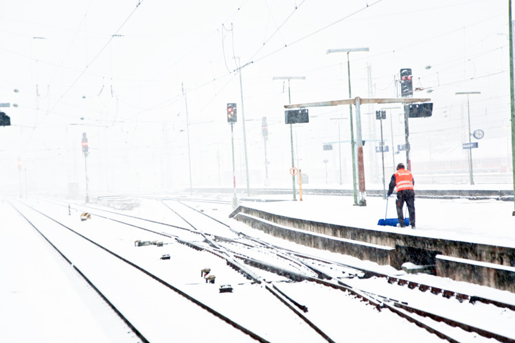 Rail Heaters for Safe, Reliable Operation 24/7